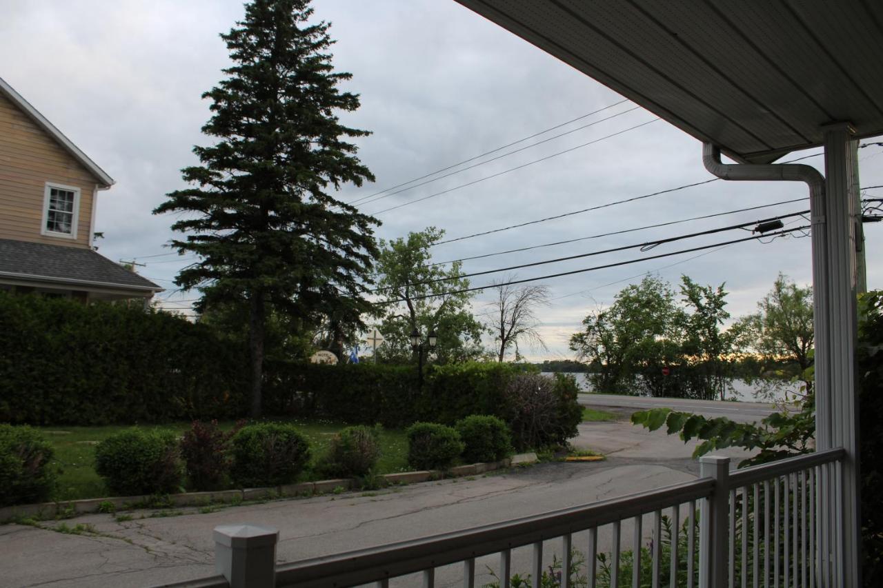 Hotel Le Marigot à Vaudreuil-Dorion Extérieur photo