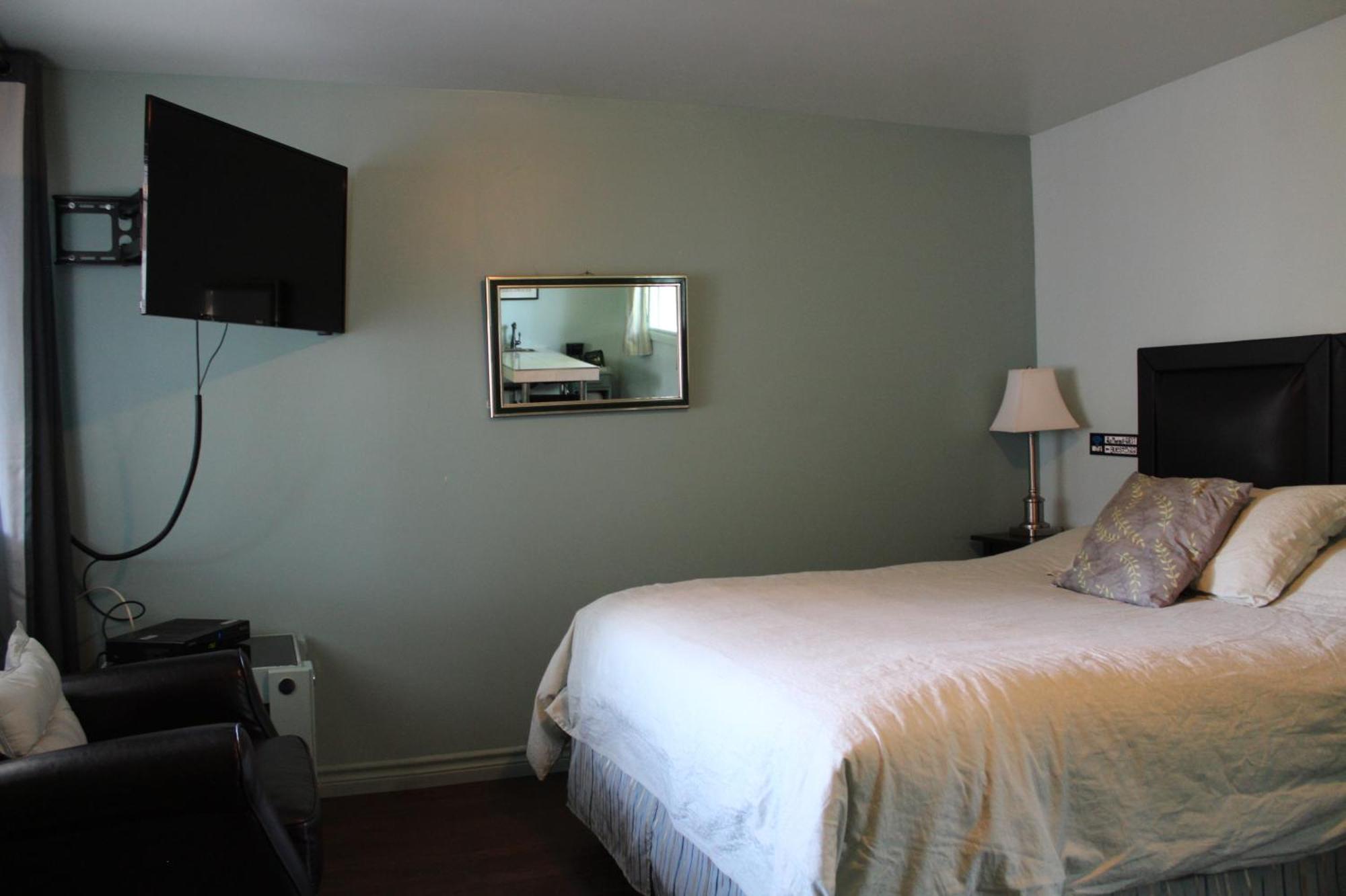 Hotel Le Marigot à Vaudreuil-Dorion Extérieur photo